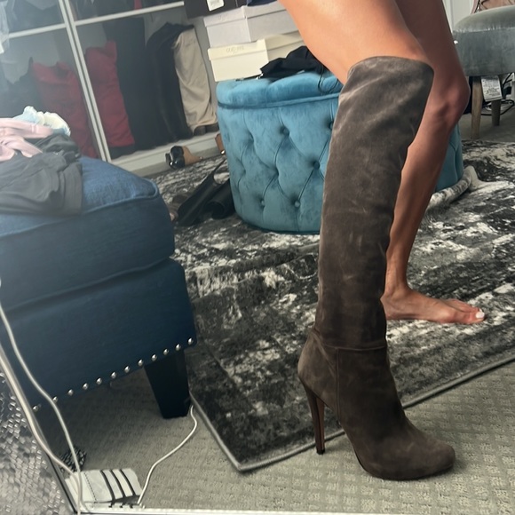 Prada suede boots size 38.5 - Picture 6 of 7